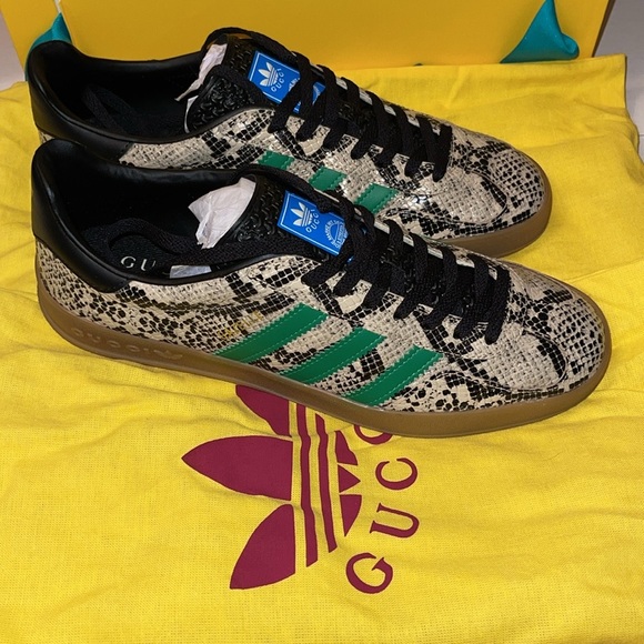 GUCCI X ADIDAS GAZELLES - Picture 6 of 11